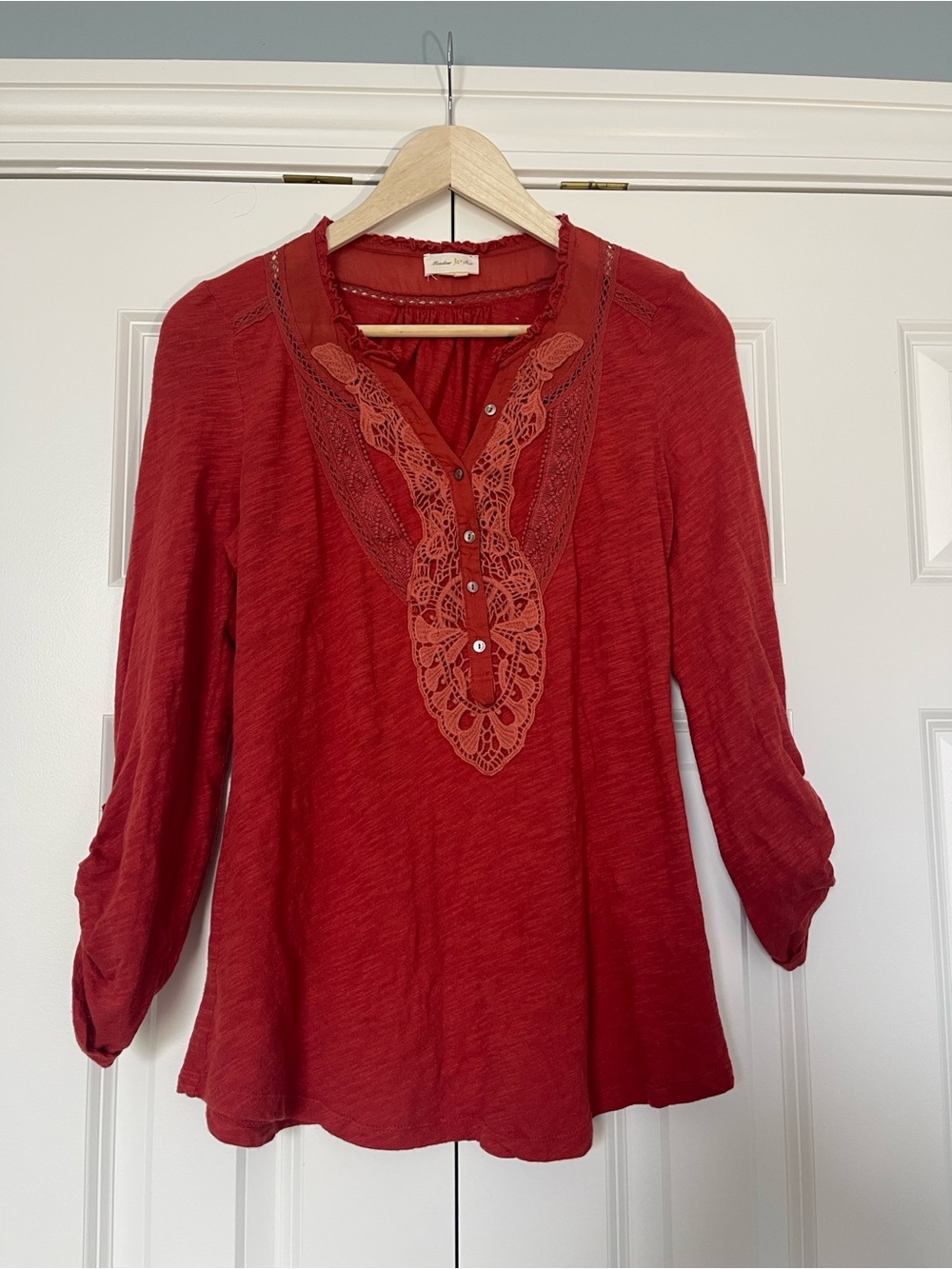 Anthropologie Meadow Rue Rust Colored Lace-Trim V-Neck Knit Top